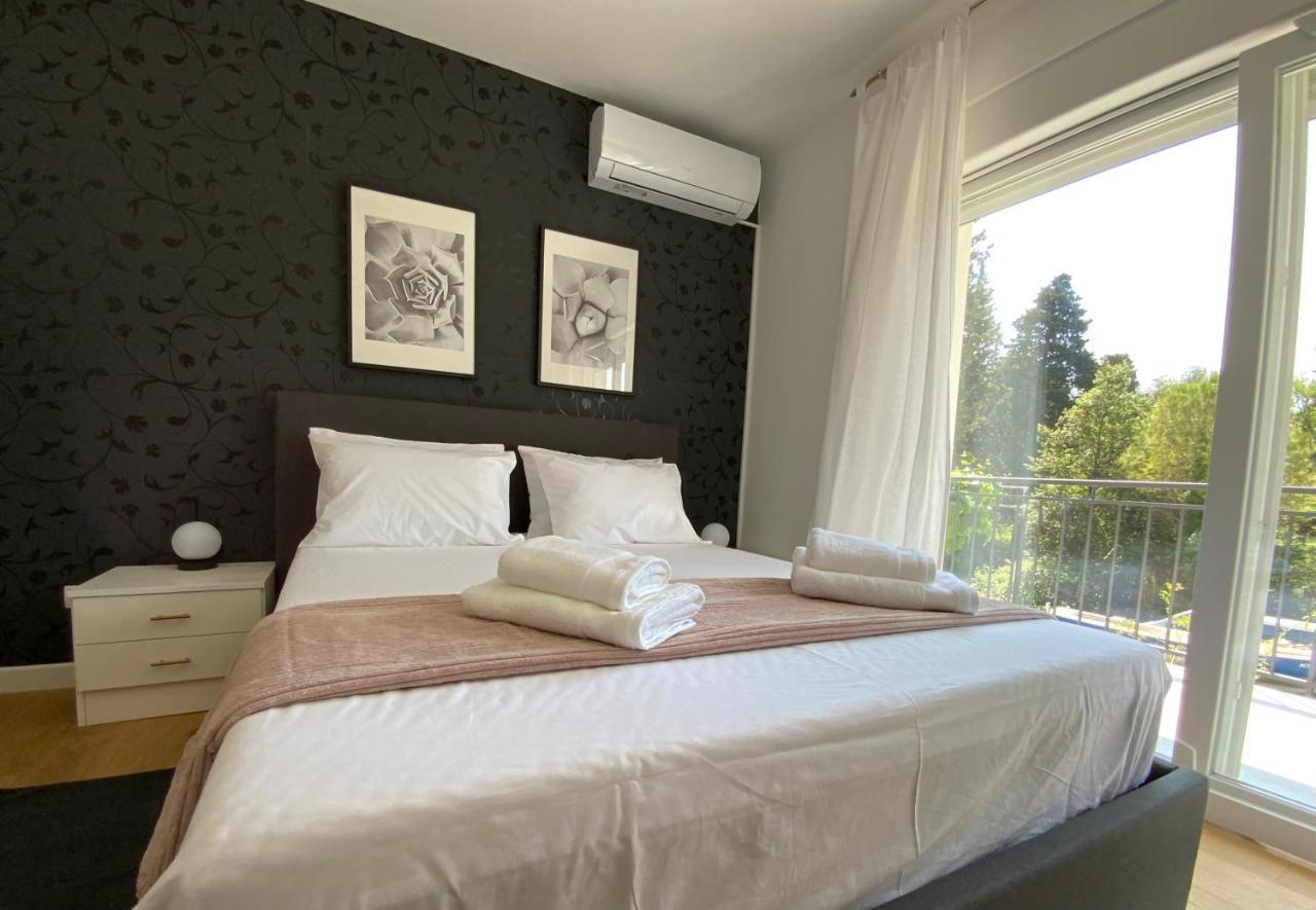 Park View Apartments Kastela Luaran gambar