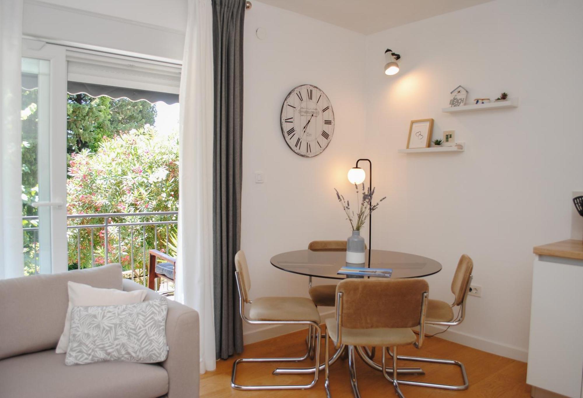 Park View Apartments Kastela Luaran gambar